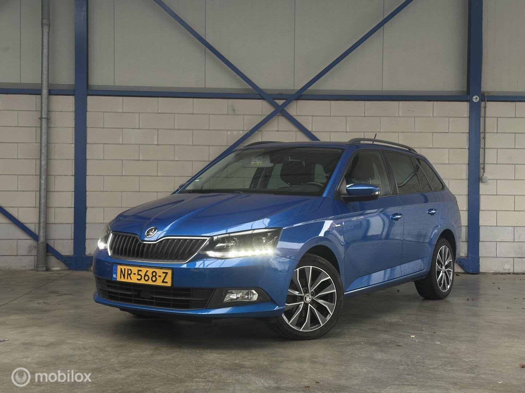 Skoda Fabia Combi 1.2 TSI Drive, Auto's, Euro 6, 4 cilinders, Blauw, Origineel Nederlands