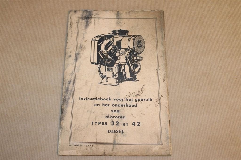 Handleiding Bernard-Moteurs Dieselmotoren - 1961, Ophalen of Verzenden, Gelezen, Bouwkunde