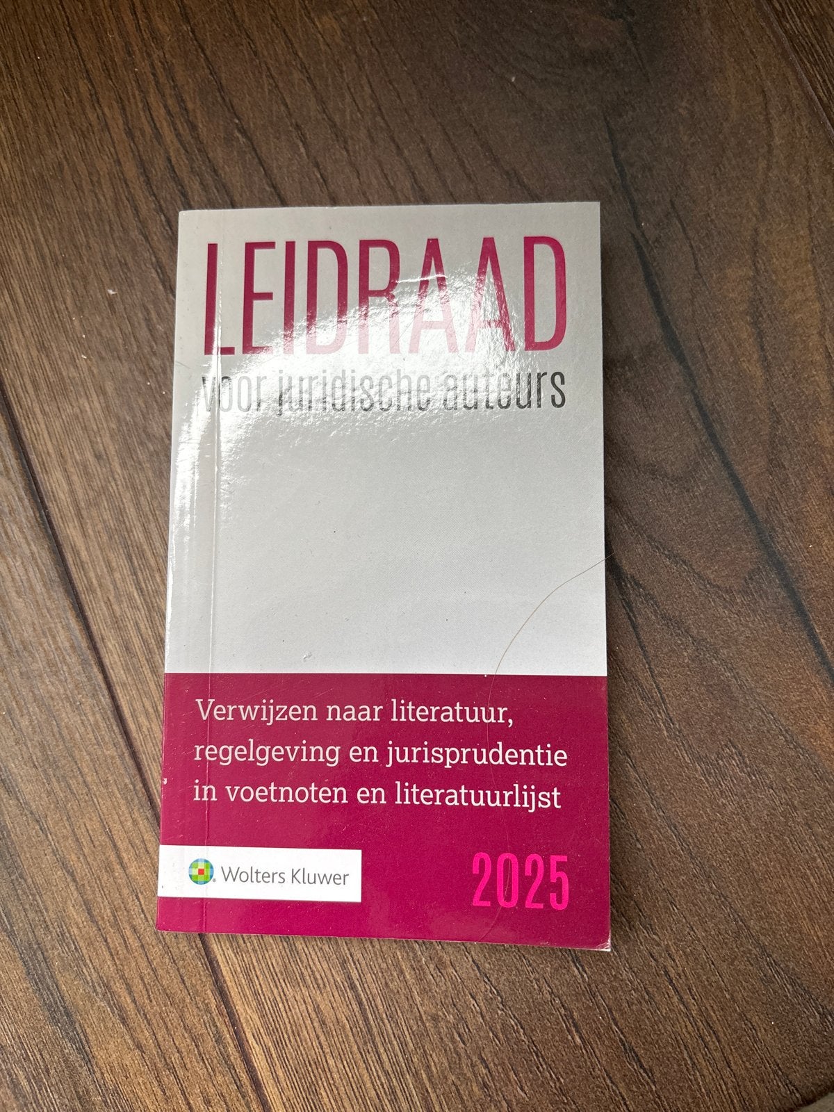 Leidraad voor juridische auteurs 2025 - Wolters Kluwer, Ophalen of Verzenden, Gamma, Zo goed als nieuw, HBO
