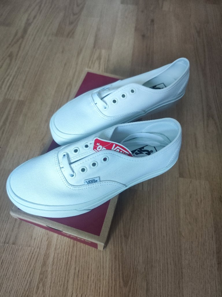Vans, Wit, Nieuw, Ophalen of Verzenden, Sneakers of Gympen