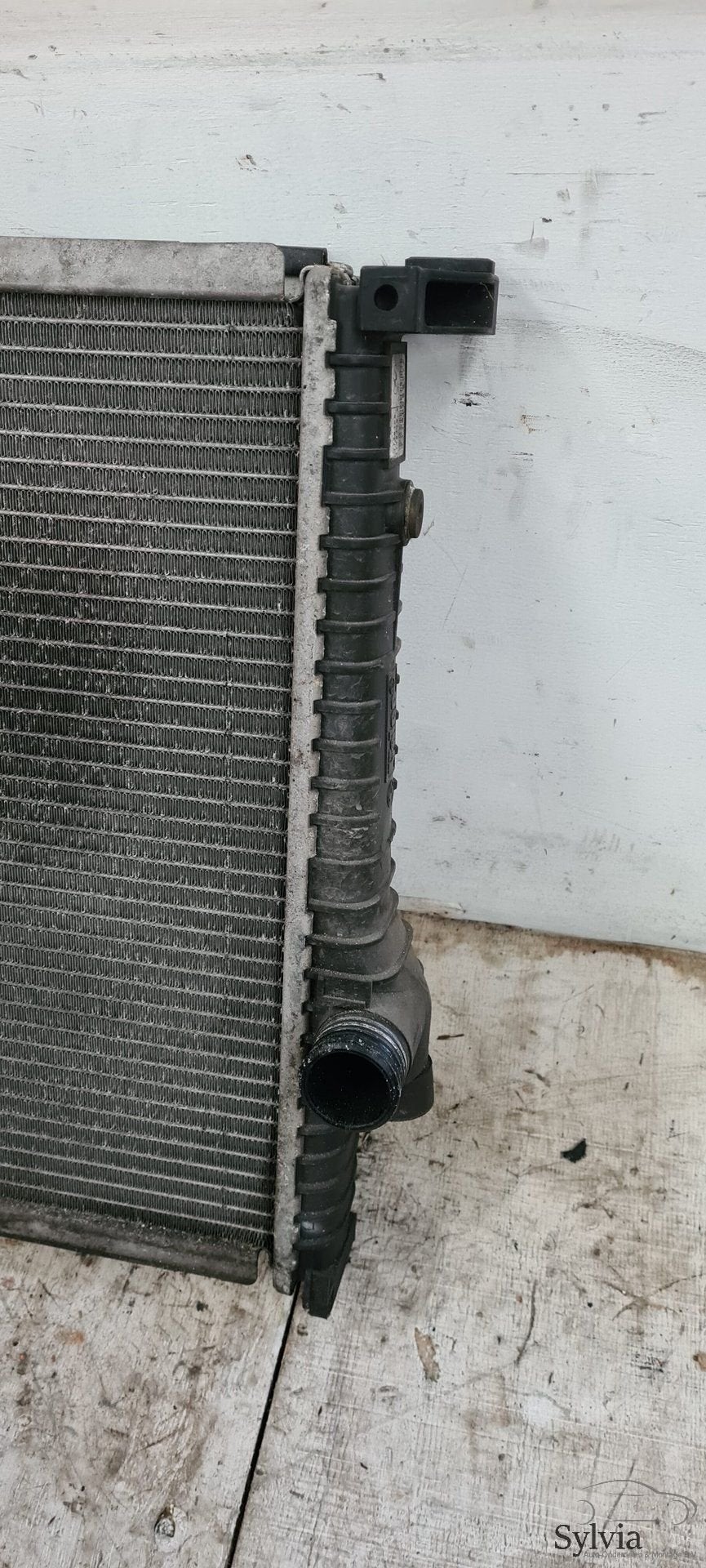 Foto 3 van Radiateur BMW 3 serie E30 E36 Z3 1728907