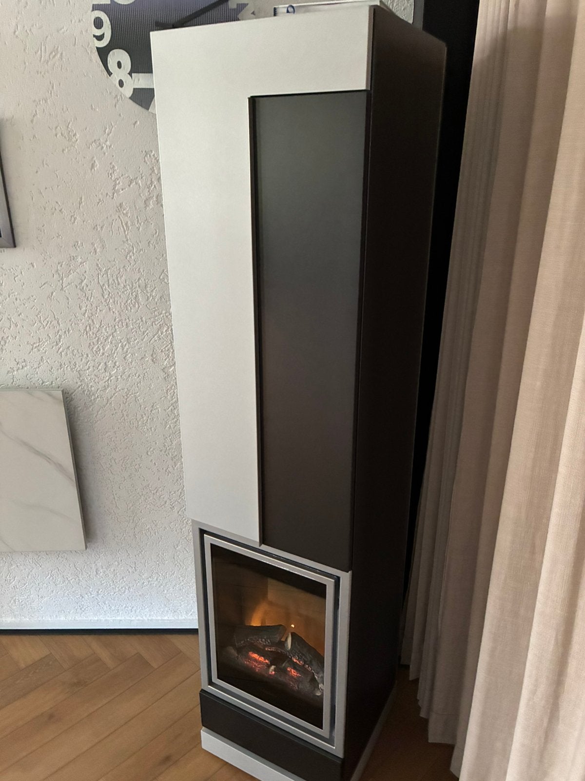 Faber haard elektrisch in Interstar kast, Ophalen, Zo goed als nieuw, Vrijstaande haard, Elektrische haard