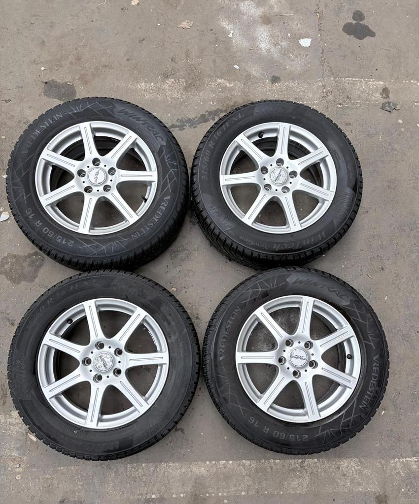 Honda CR-V 215/60R16 Velgen z.g.a.n. banden voor Honda CR-V, Ophalen, 16 inch, Banden en Velgen, Winterbanden