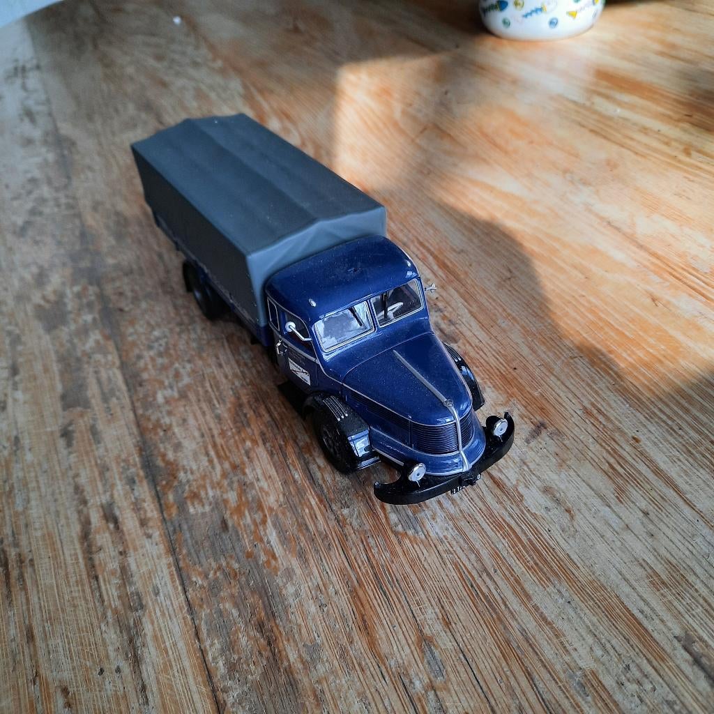 Minichamps Krupp tital "Dachser", Ophalen of Verzenden, Bus of Vrachtwagen, Overige merken