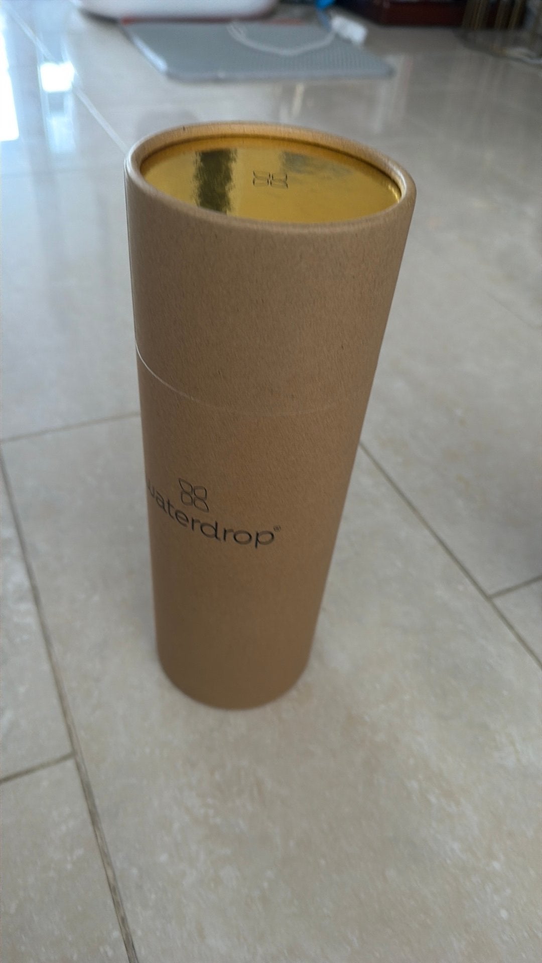 Waterdrop x Adriana Lima 1L drinkfles, Overige typen, Goud, Nieuw, Ophalen of Verzenden