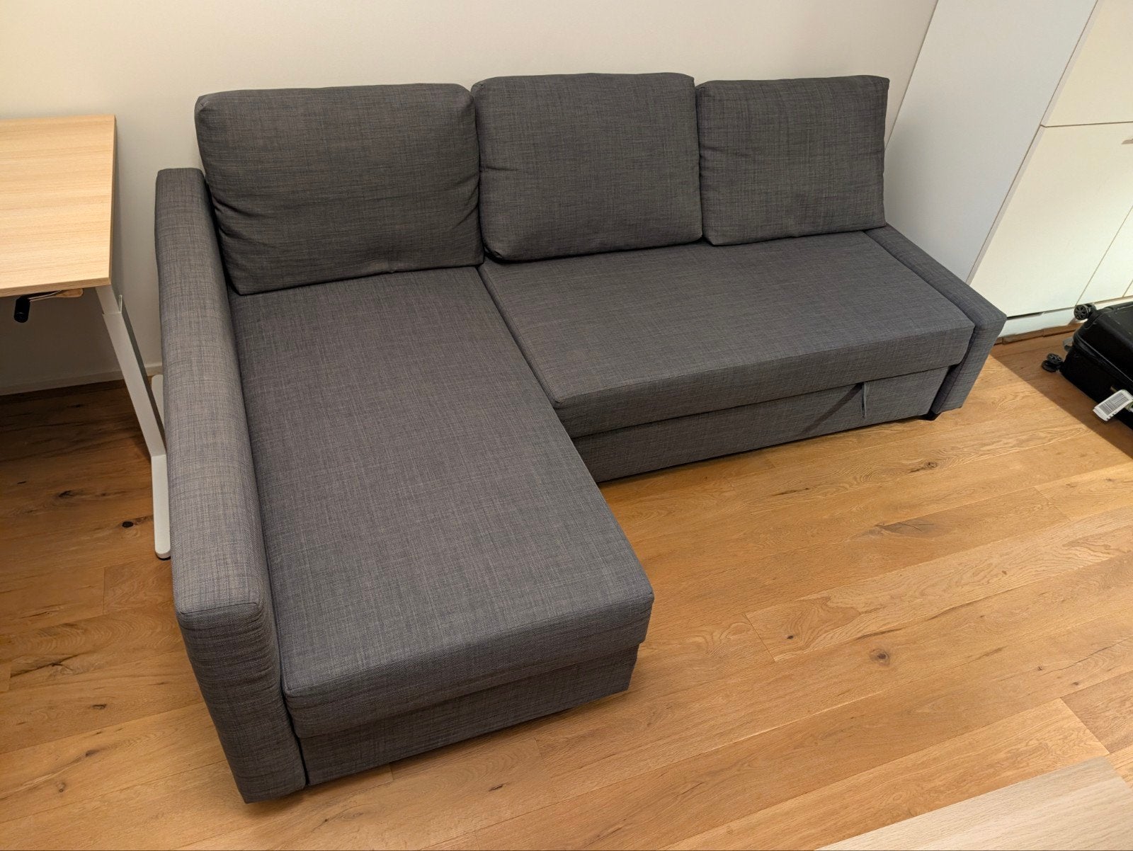 IKEA FRIHETEN hoekslaapbank met opbergruimte – donkergrijs, Ophalen, Gebruikt, Tweepersoons, 140 cm