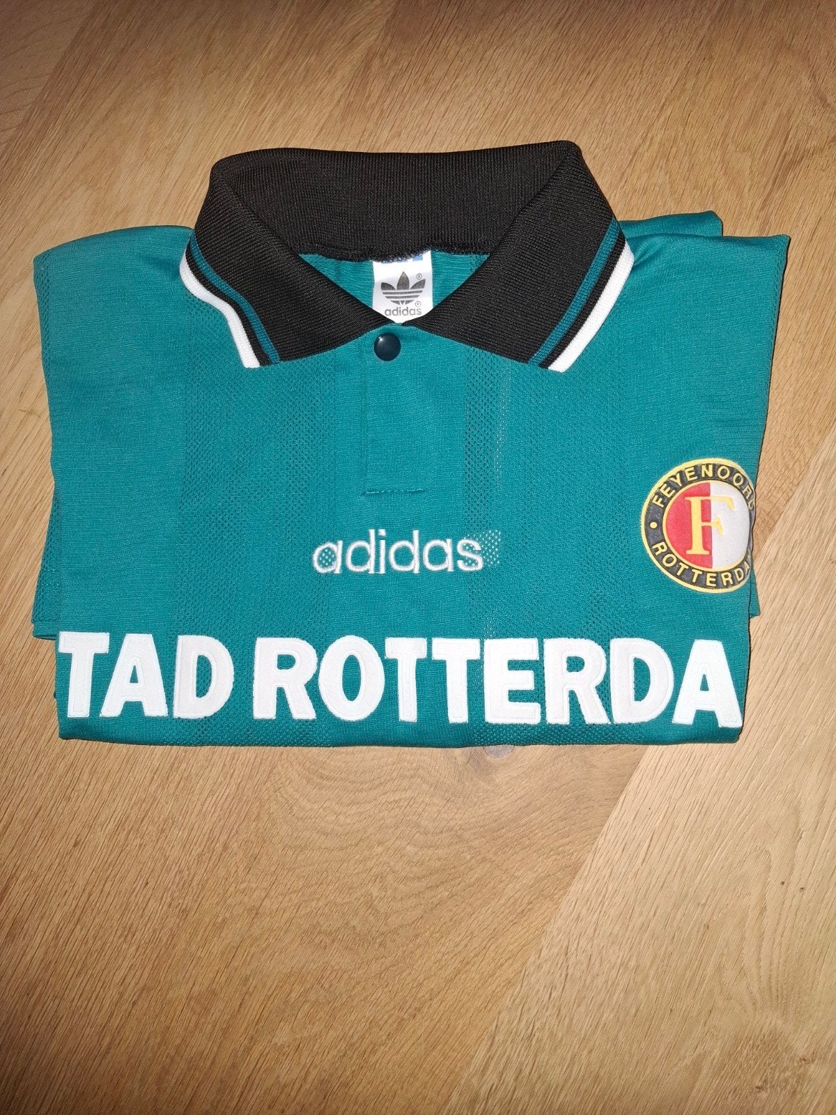 Feyenoord polo shirt maat S/M Adidas 1992/1993 retro, Maat S, Ophalen of Verzenden, Zo goed als nieuw, Shirt
