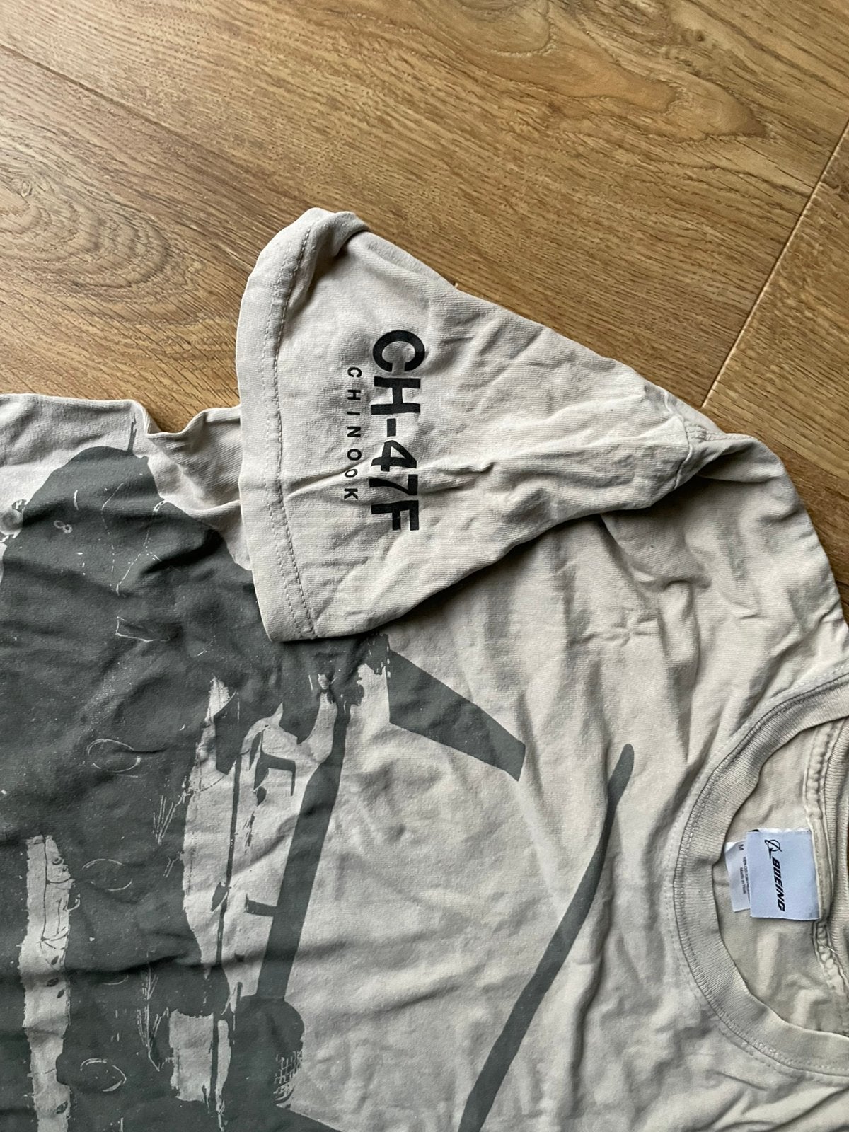 Tshirt, chinook, Boeing, Ophalen of Verzenden, Gedragen, Maat 48/50 (M), Beige