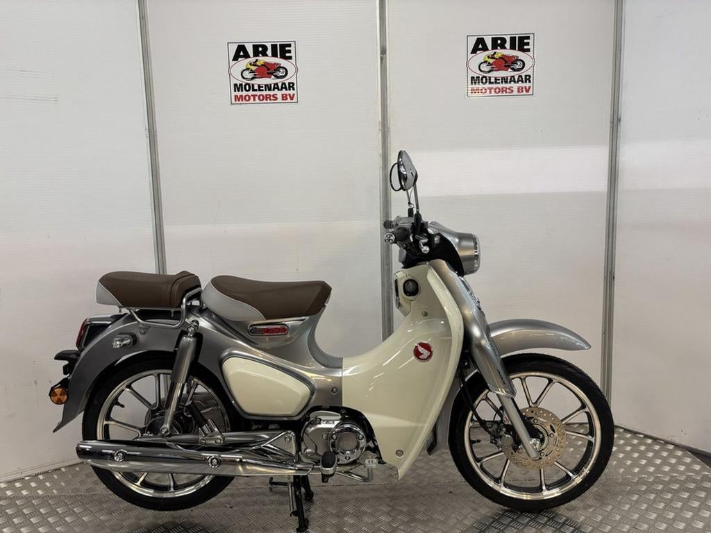 Honda Super Cub C125 (bj 2026), Motoren, Motoren | Honda, Scooter, HONDA, Bedrijf, Onbekend