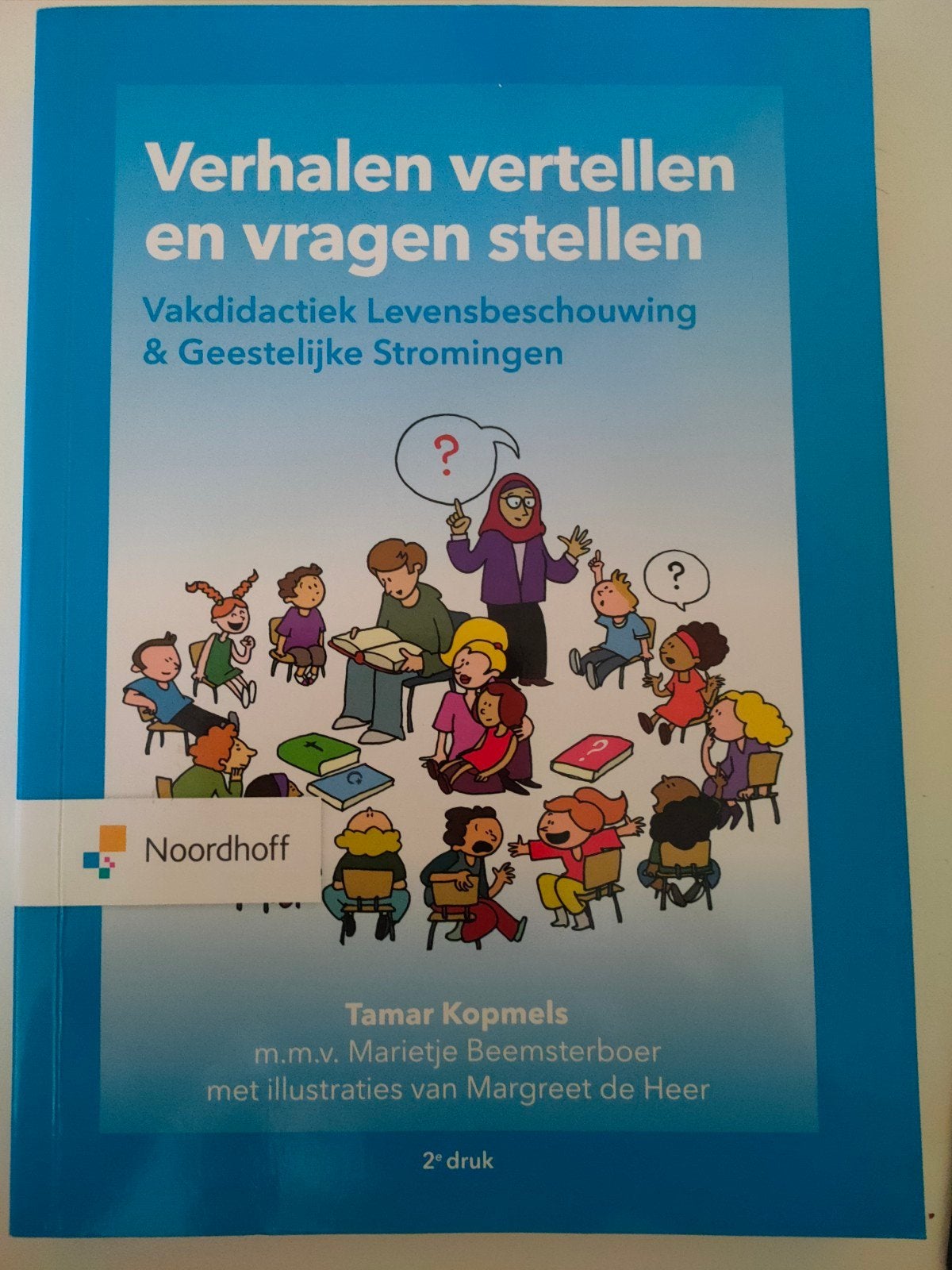 Verhalen vertellen en vragen stellen - Zo goed als nieuw, Zo goed als nieuw, Gamma, Tamar Kopmels, HBO