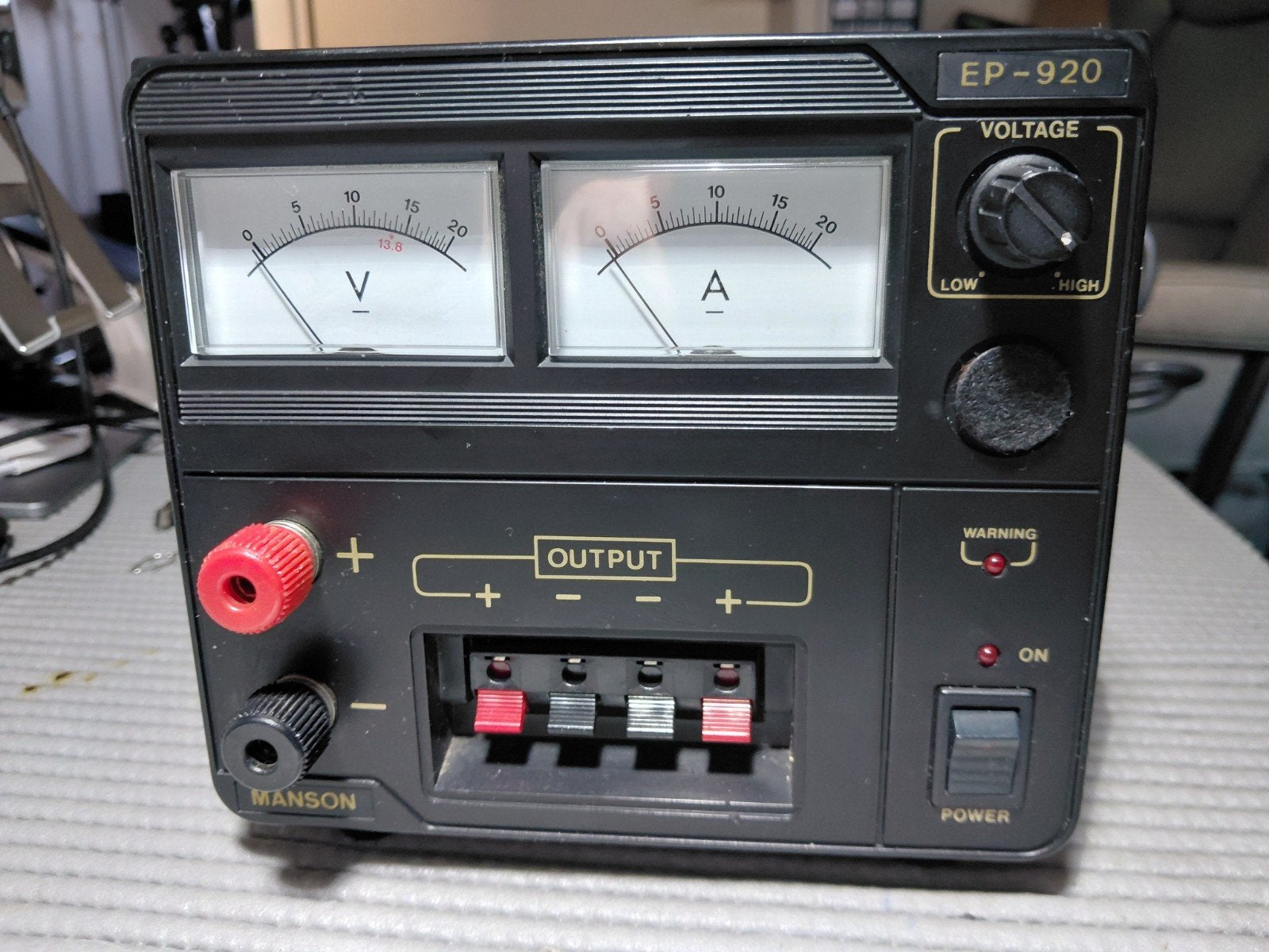 MANSON EP-920   20 AMP  voeding, Telecommunicatie, Ophalen of Verzenden, Gebruikt, Zender en Ontvanger