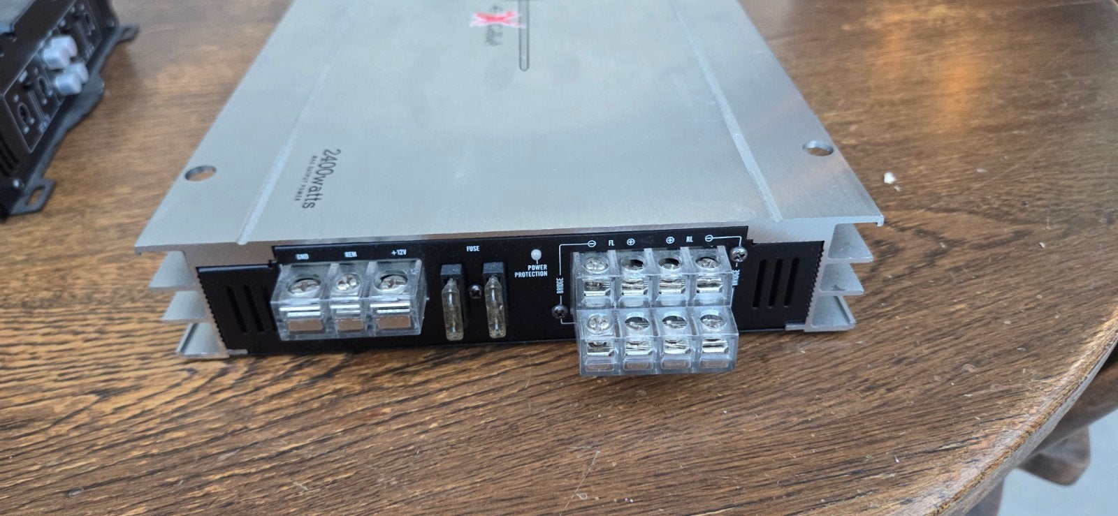 Excalibur X600.4 4-kanaals versterker 2400 Watt, Ophalen of Verzenden, 120 watt of meer, Overige merken