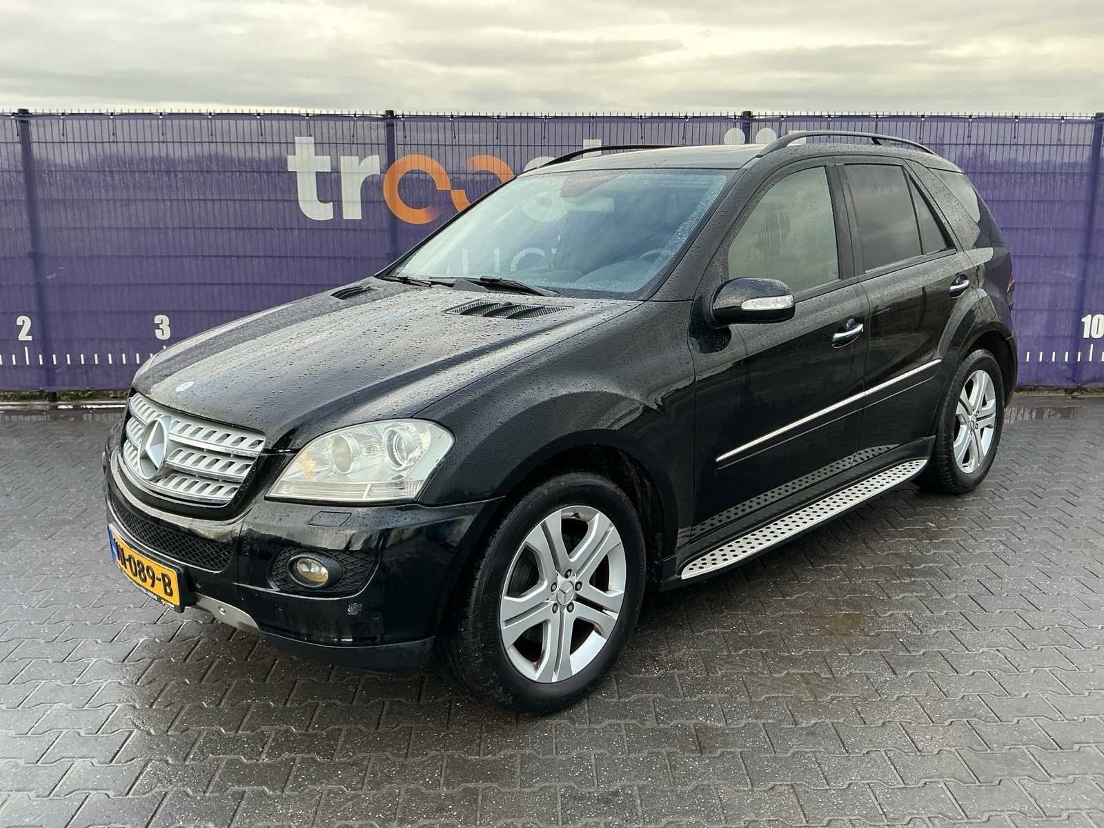 2005 - Mercedes-Benz - 2005 - M-klasse - 320 CDI - Personena, Gebruikt, Bedrijf, Diesel, 2 stoelen