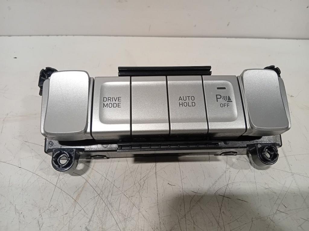 Pdc schakelaar Hyundai Kona, Onderdelen@venauto.nl, Van der Ven Autorecycling B.V., Gebruikt, Ettenseweg 76, 4706 PB Roosendaal, The Netherlands