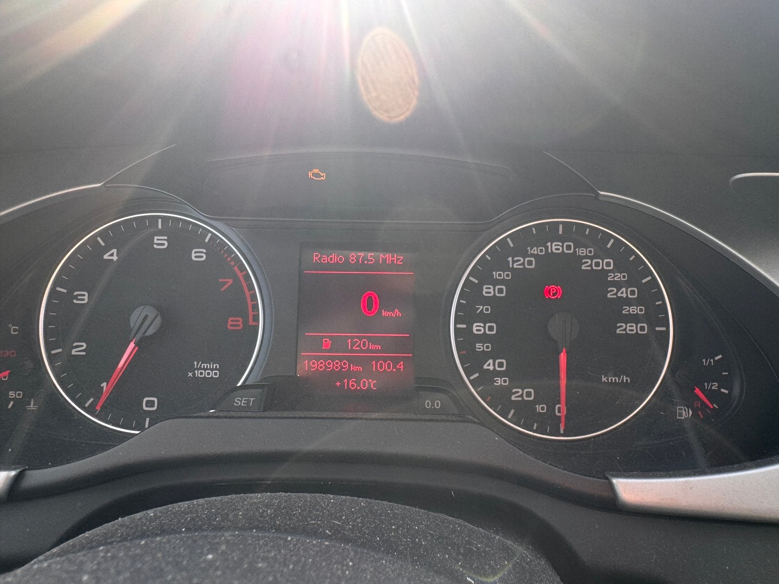 Foto 17 van Audi A4 1.8 Tfsi 2008 Grijs|Airco|Cruise|elek. Ramen|