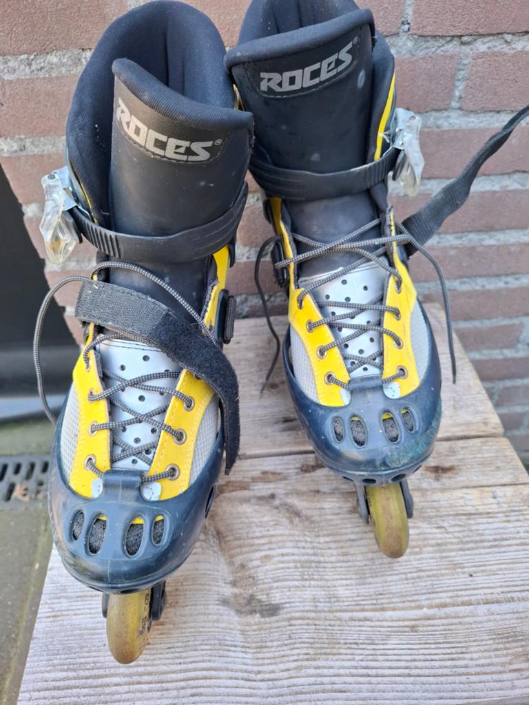 Roces skeelers met knie- en handbeschermers maat 41, Ophalen of Verzenden, Gebruikt, Roces