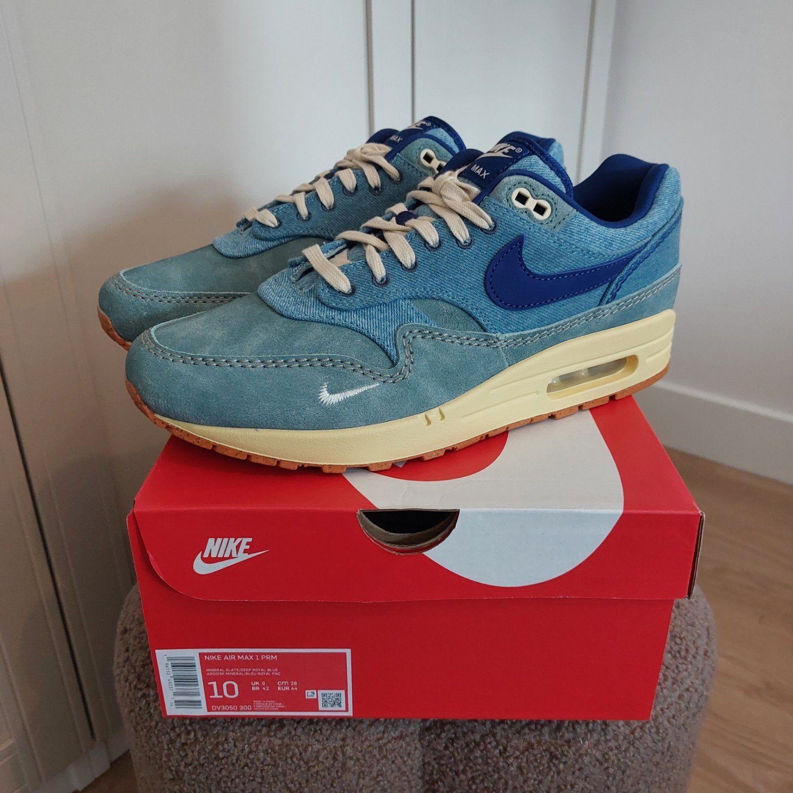 Air max 1 Dirty Denim maat 44, Blauw, Nike, Nieuw, Ophalen of Verzenden