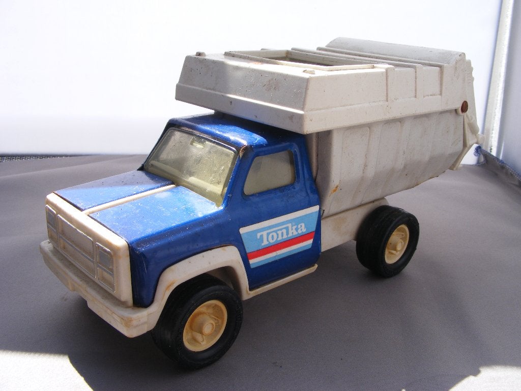 vuilniswagen Tonka 1/24? incompleet, Hobby en Vrije tijd, Ophalen of Verzenden, Gebruikt, Auto, Overige merken