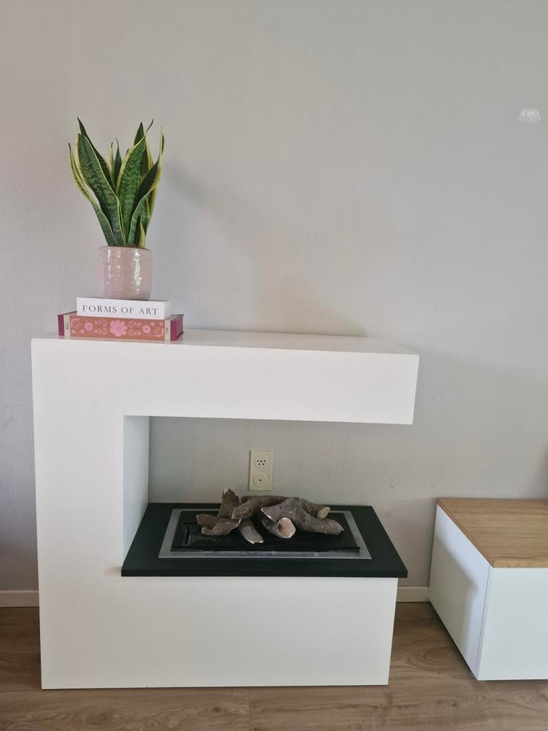 Moderne bio-ethanol haard met brandstof, Huis en Inrichting, Haarden, Ophalen, Vrijstaande haard, Overige soorten