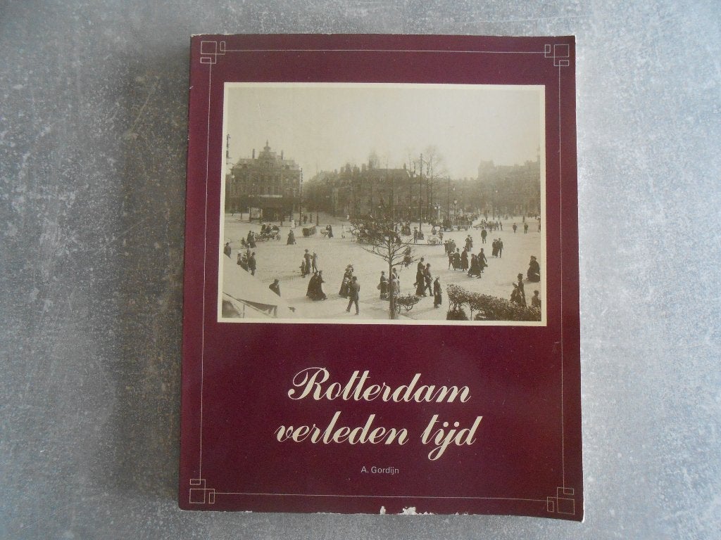 Rotterdam Verleden tijd, Ophalen, Gelezen