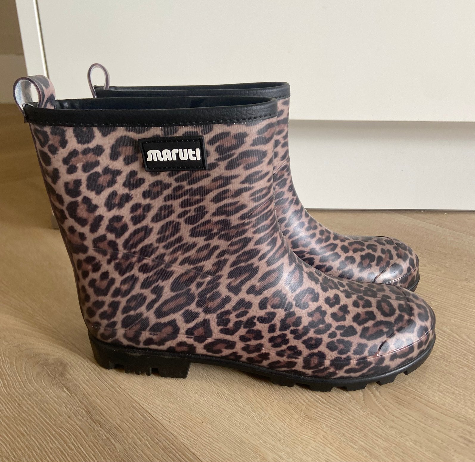 Maruti regenlaarzen 40, Kleding | Dames, Bruin, Ophalen of Verzenden, Regenlaarzen, Zo goed als nieuw