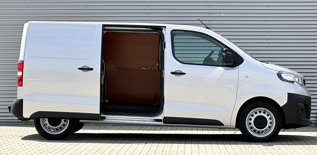 Peugeot Expert 231S 2.0 BlueHDI 120PK MARGE Trekhaak|Navi|Cr, Voorwielaandrijving, Gebruikt, Euro 6, 4 cilinders