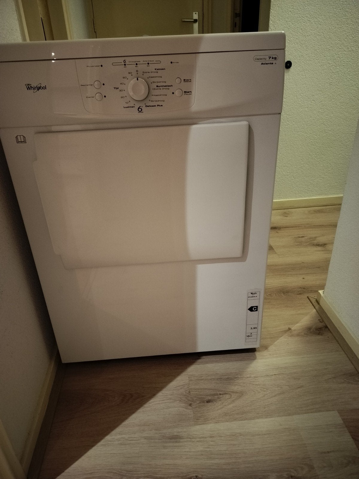 whirlpool droger Atlanta A., Ophalen, 6 tot 8 kg, Luchtafvoer, Zo goed als nieuw