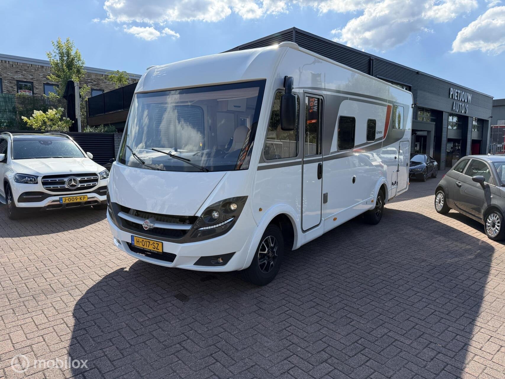 Caravans And Camping Buerstner