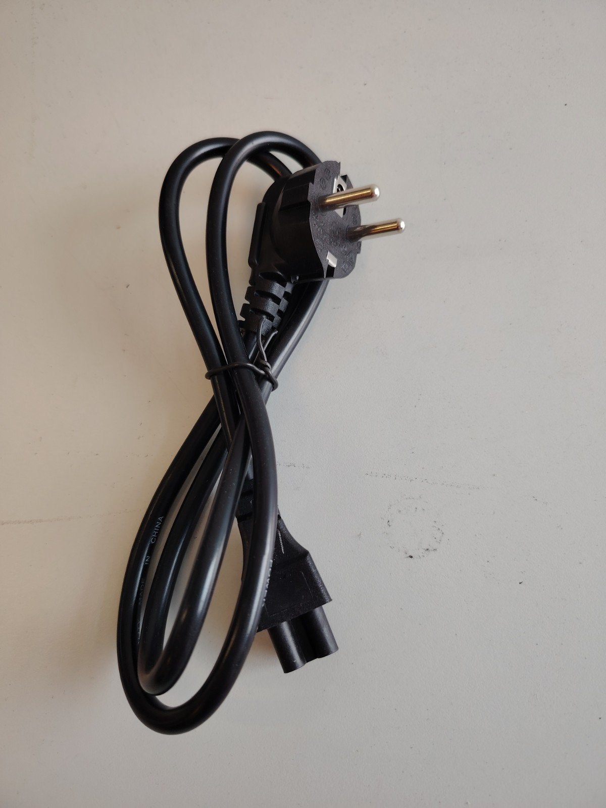 Nieuwe C5 Mickey Mouse kabel - 1 meter - per 25 stuks, Onbekend, Nieuw, Ophalen of Verzenden, Onbekend