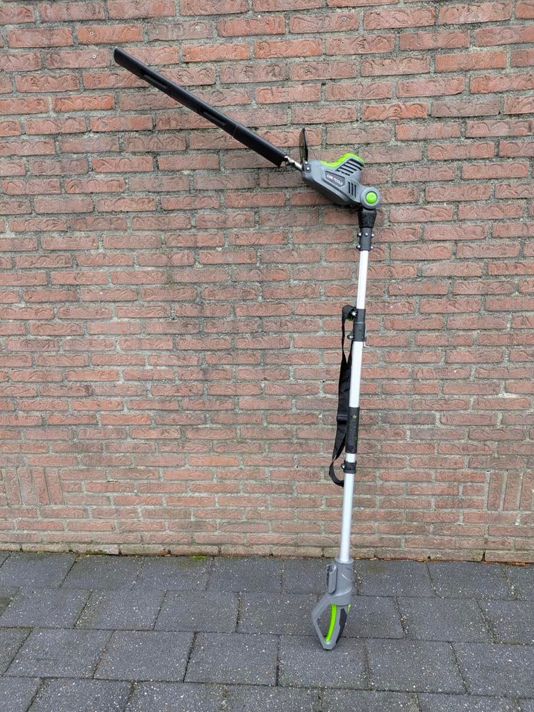 Lux accu telescopische heggenschaar (zonder accu), Ophalen, Zo goed als nieuw, Accu, LUX Tools