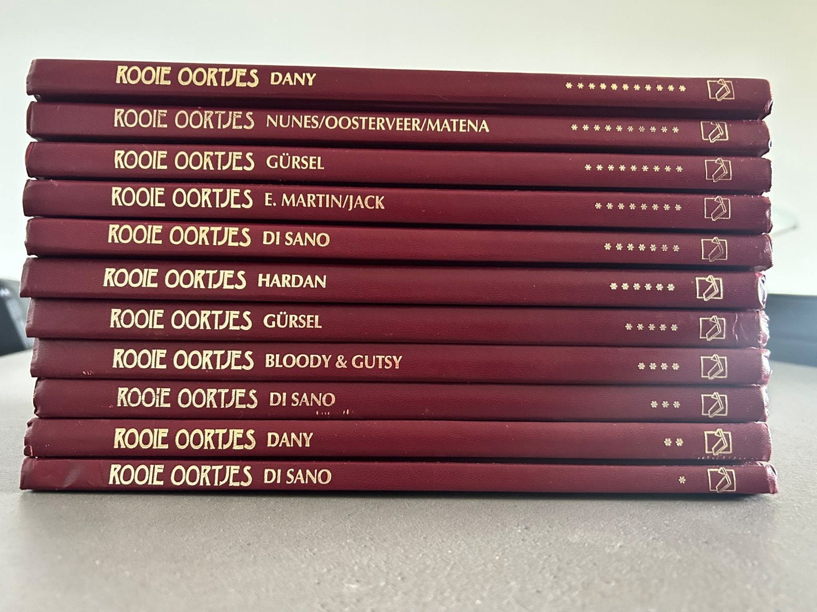 Rooie Oortjes - Complete serie of reeks, Complete serie of reeks, Ophalen of Verzenden, Gelezen