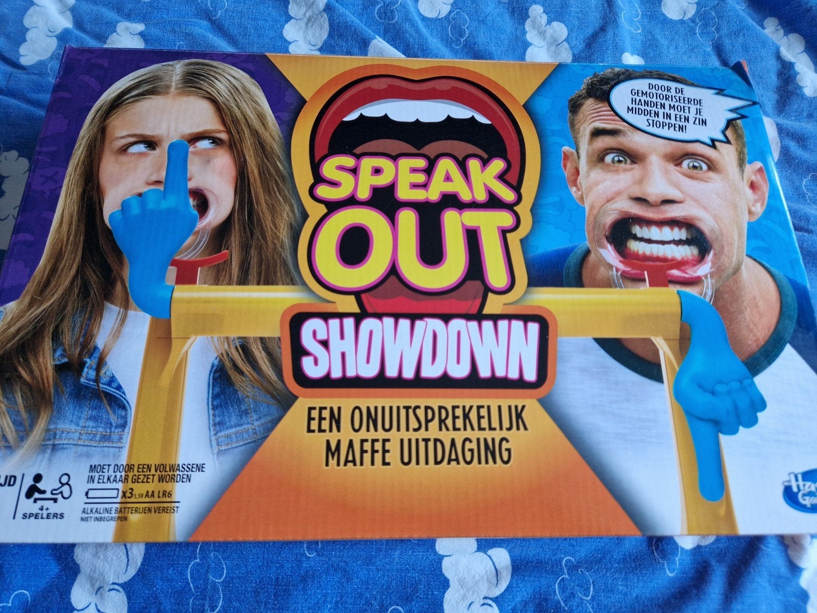 Hasbro Gaming Speak Out Showdown - Hilarisch Gezelschapsspel, Drie of vier spelers, Ophalen, Zo goed als nieuw, HASBRO