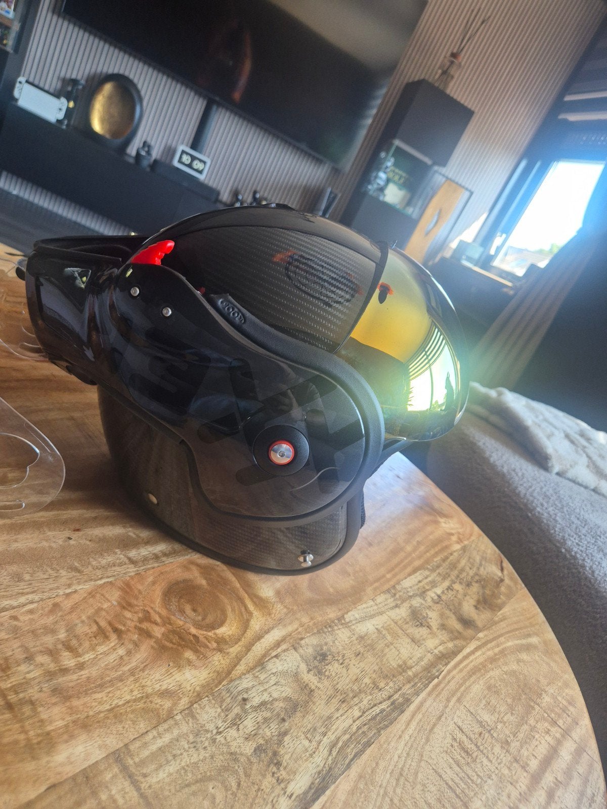 Roof Boxxer R09 Full Carbon Helm - Zo goed als nieuw, Overige merken, M, Systeemhelm, Dames
