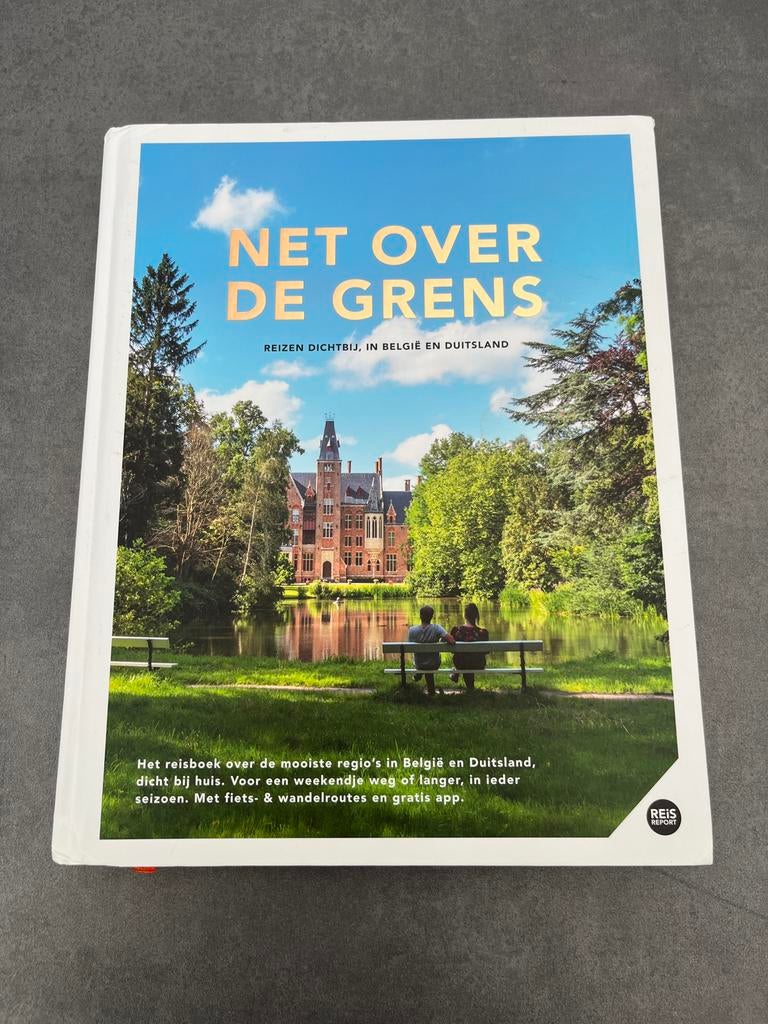 Net over de grens: Reizen dichtbij in België en Duitsland, Boeken, Overige merken, Europa, Ophalen of Verzenden, Zo goed als nieuw
