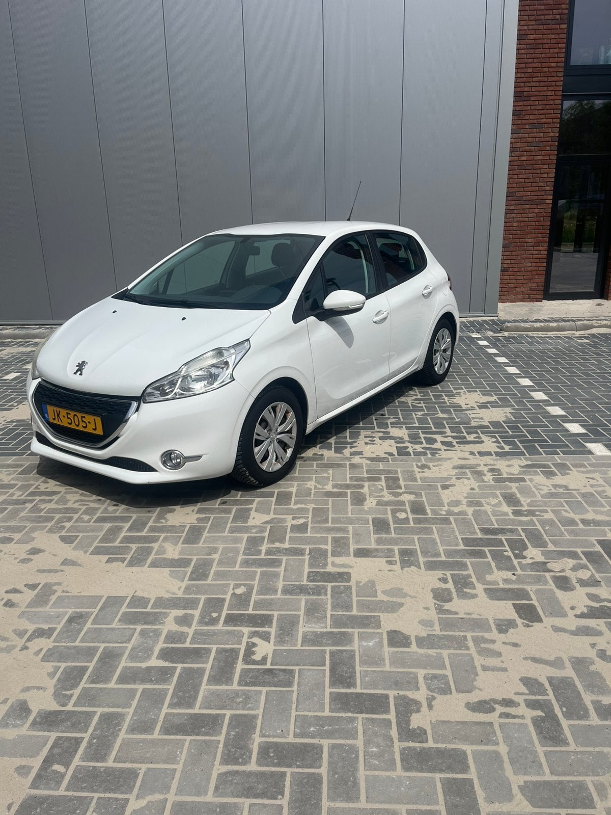 Peugeot 208 (net nieuwe distributieriem!!), Auto's, Zwart, Handgeschakeld, Particulier, Onderhoudsboekje