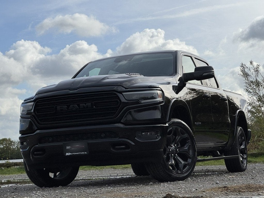 Dodge Ram 1500 LIMITED NIGHT 5.7L V8, 2024MY, 1E EIG DEALER, Auto's, Automaat, Dealer onderhouden, Gebruikt, 5654 cc