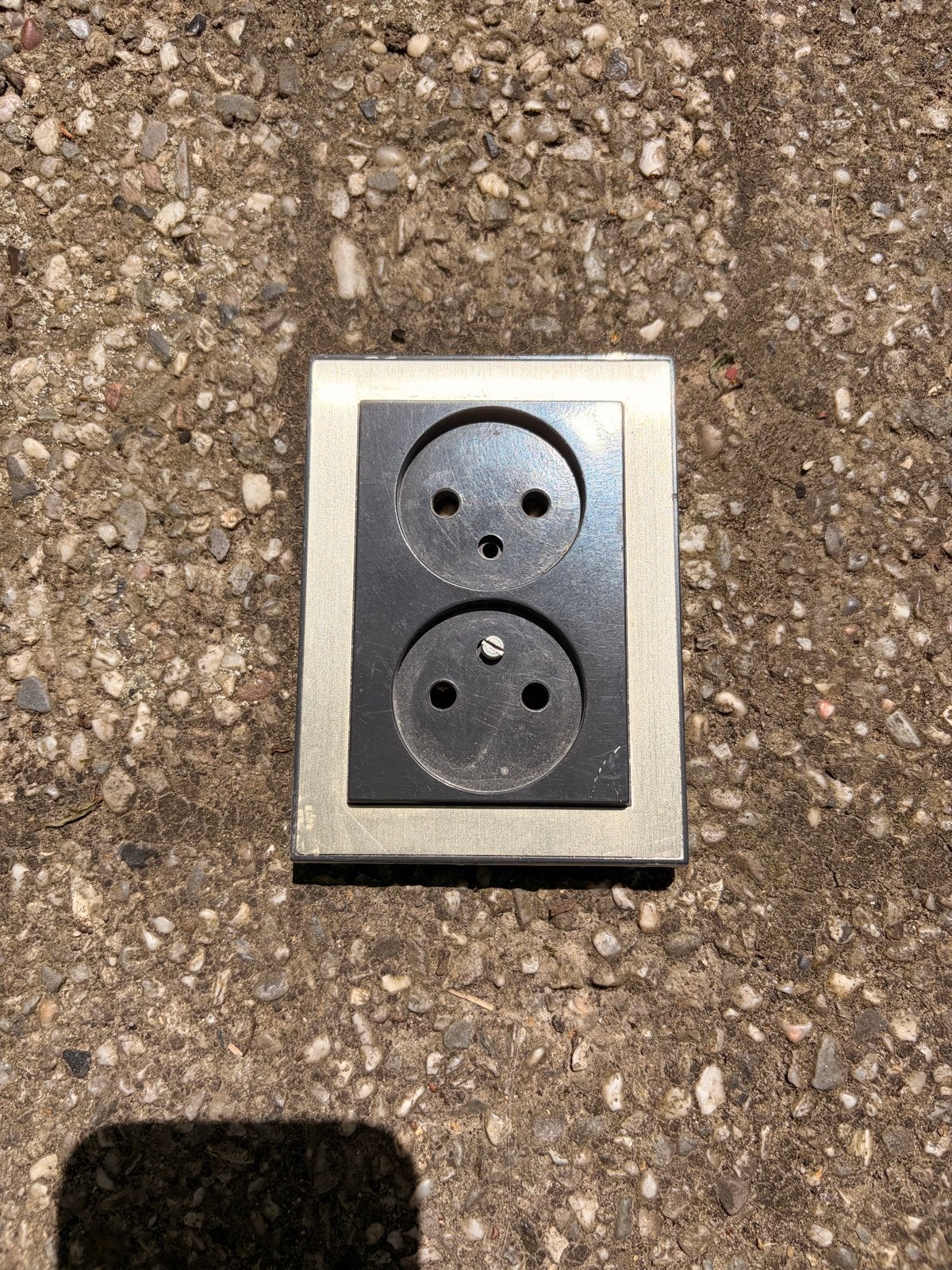Gratis - Vintage stopcontacten jaren '70 - complete set, Doe-het-zelf en Verbouw, Ophalen, Gebruikt, Stopcontact