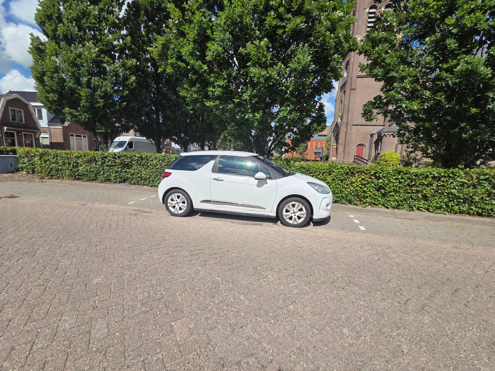 Citroën DS3 1.2 VTI 2013 Wit, Auto's, Voorwielaandrijving, 31 €/maand, 1199 cc, Wit