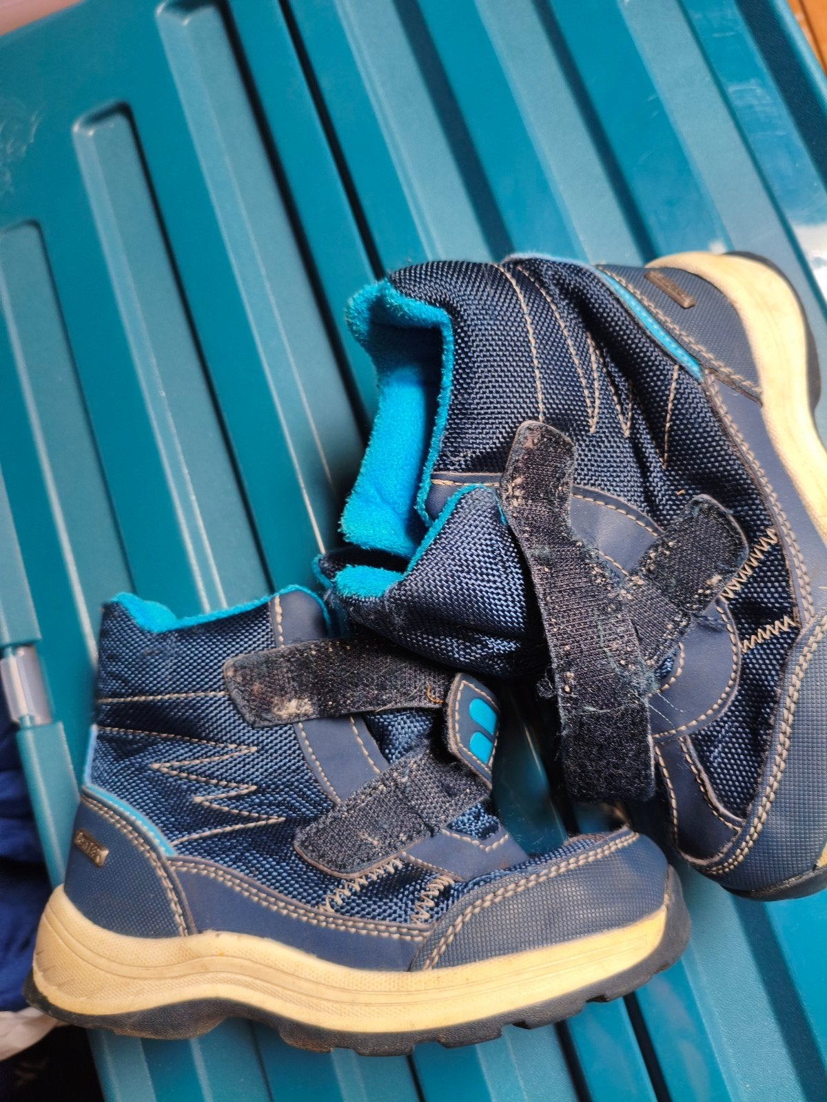 Walkx Kids winter wandelschoenen maat 27 jongens gebruikt, Kinderen en Baby's, Ophalen of Verzenden