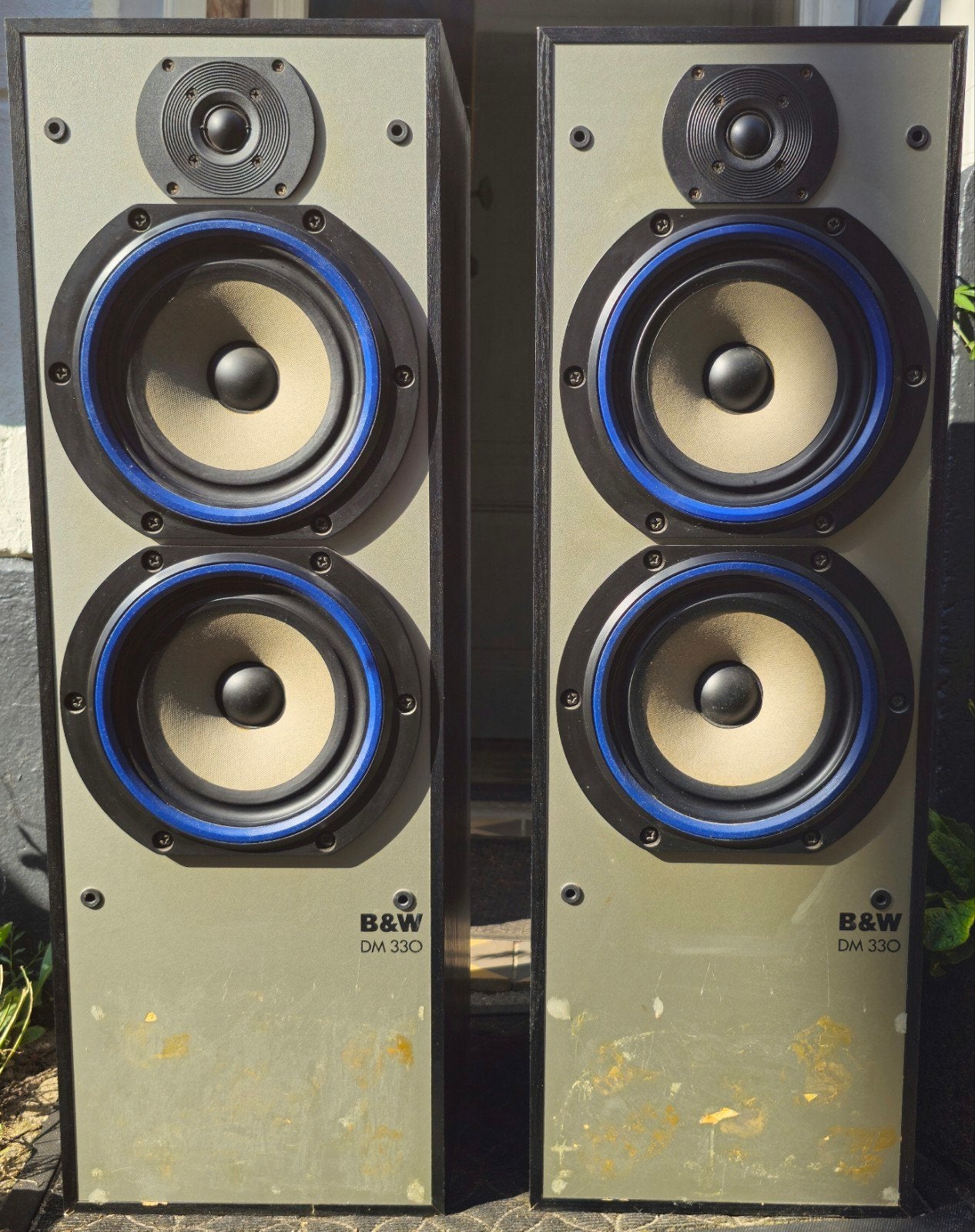 B&W DM330 jaren 80 klassieker,Made in the UK, zwart essen, Ophalen, Vloerstaande luidspreker, 120 tot 150 watt, B&W
