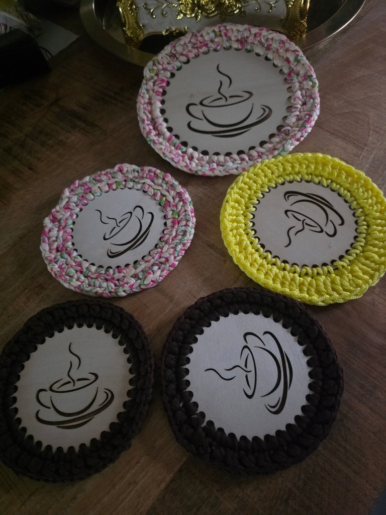 Tafeldecoratieaccessoire: handgemaakte placemats, Meerkleurig, Nieuw, Ophalen of Verzenden, Placemat