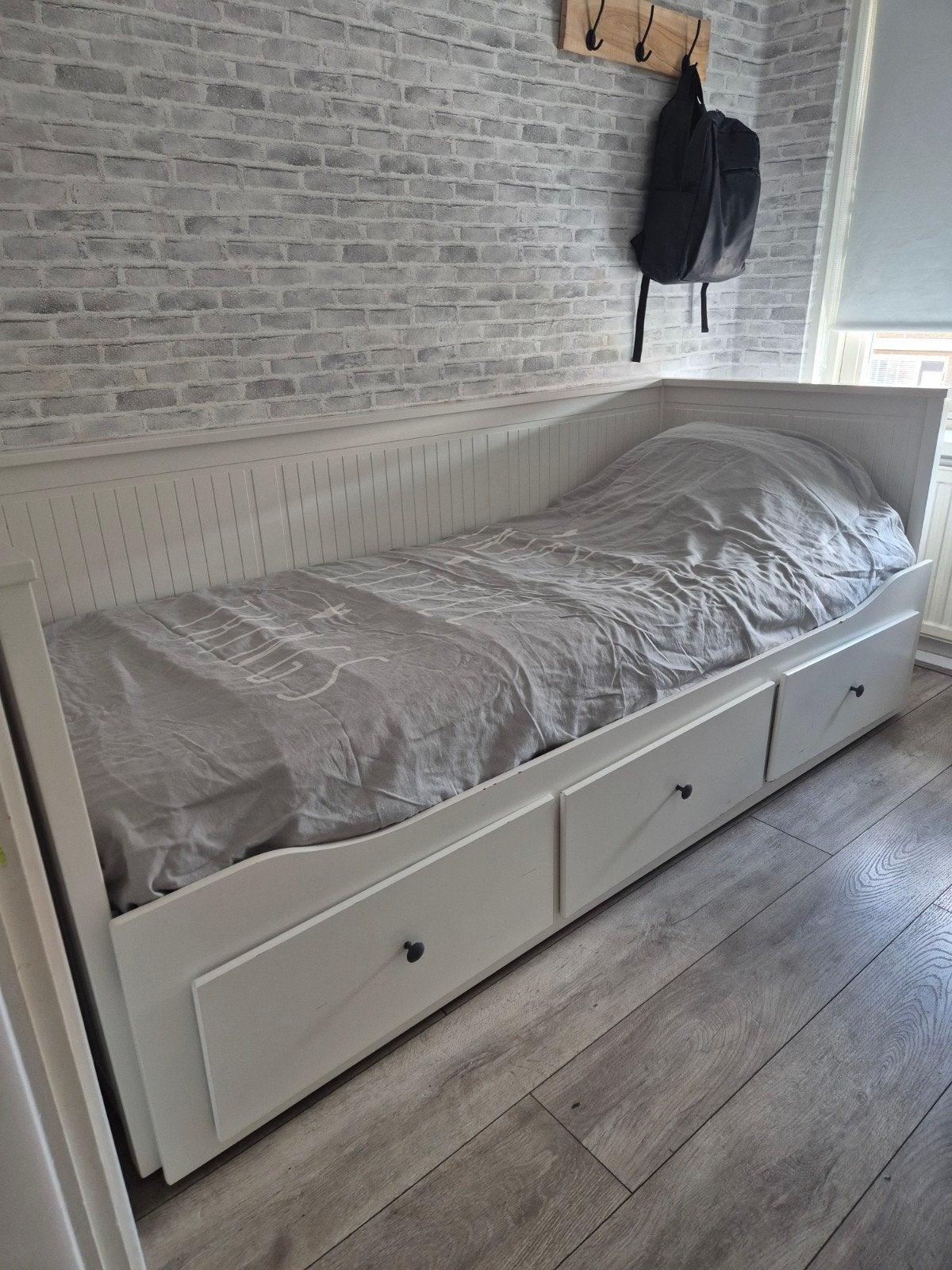 Hemnes bedbank, Ophalen, Gebruikt, Wit, Tweepersoons