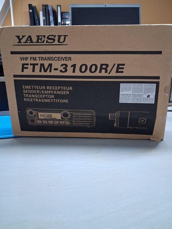 Yaesu 3100, Telecommunicatie, Ophalen, Zo goed als nieuw, Zender en Ontvanger