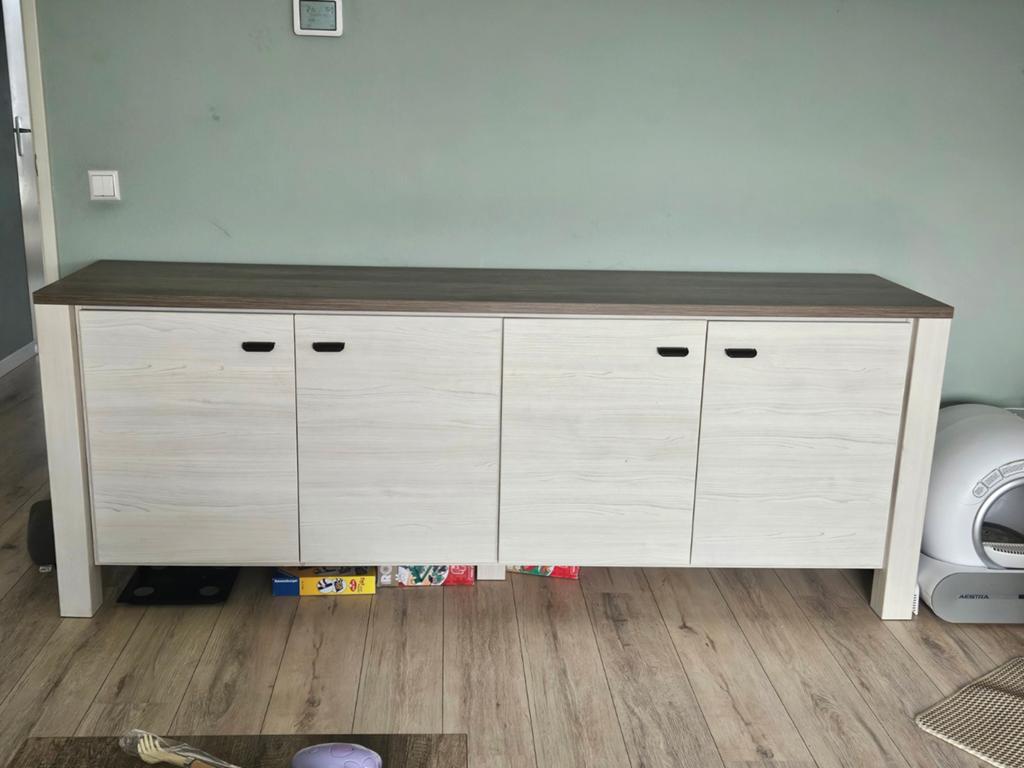 Dressoir, Huis en Inrichting, Kasten | Dressoirs, Gebruikt, 200 cm of meer, 25 tot 50 cm, Ophalen
