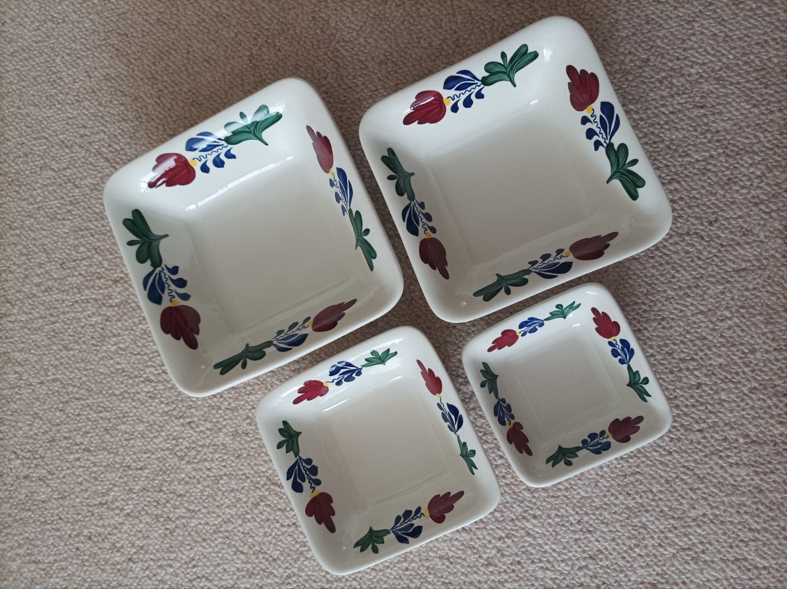 Boerenbont serviesdelen - diverse items, Ophalen of Verzenden, Zo goed als nieuw, Aardewerk, Schaal of Schalen
