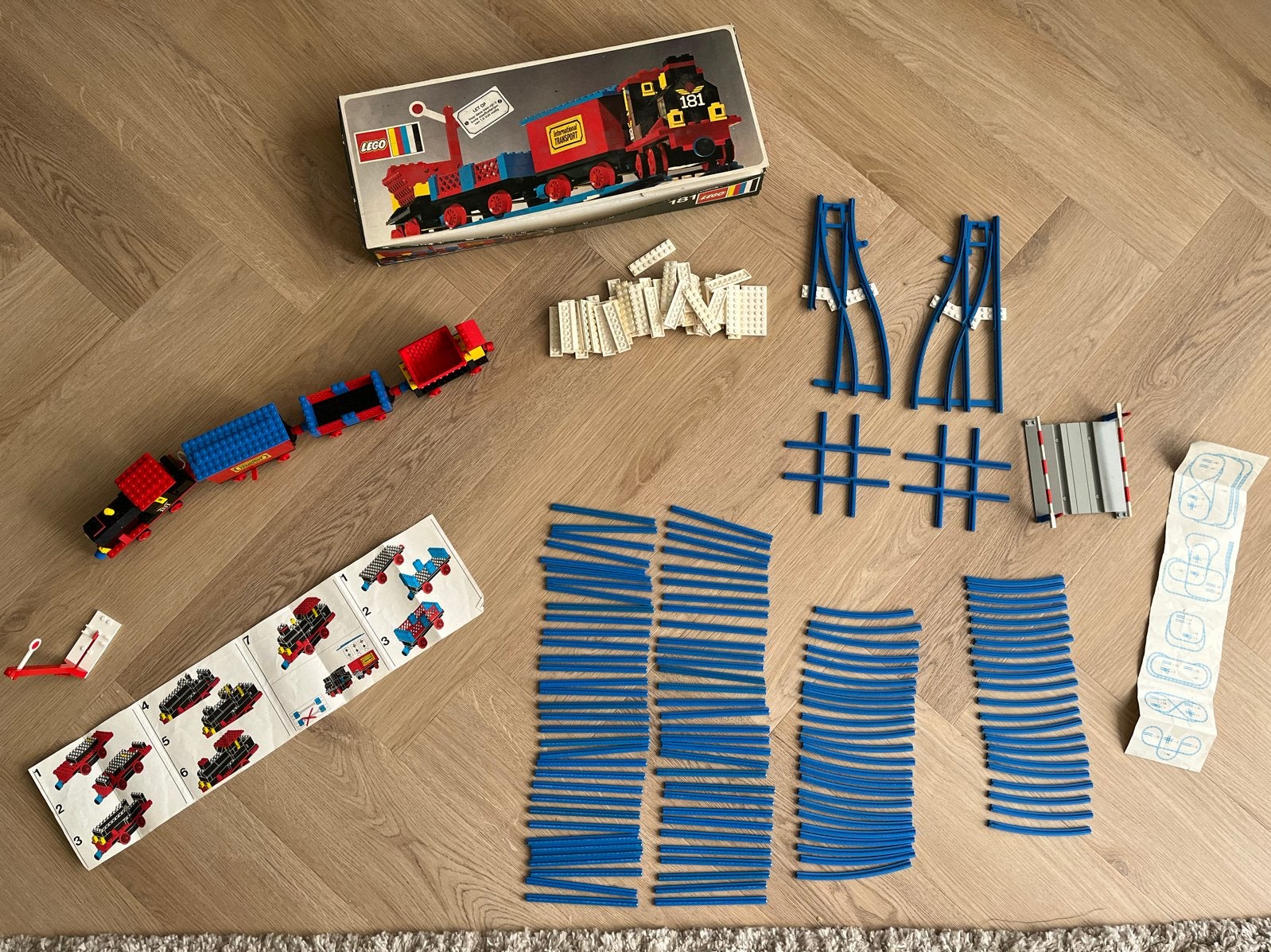Vintage LEGO Trein Set 181 met Doos en Instructies, Overige thema's, Lego, Ophalen of Verzenden, Zo goed als nieuw