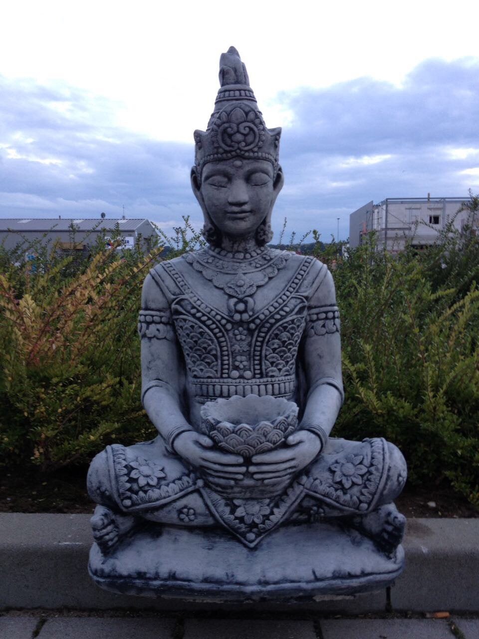 Boeddha 80kg tempelbewaker vijver fontein stenenbeeld Buddha, Ophalen of Verzenden, Nieuw, Beton, Boeddhabeeld