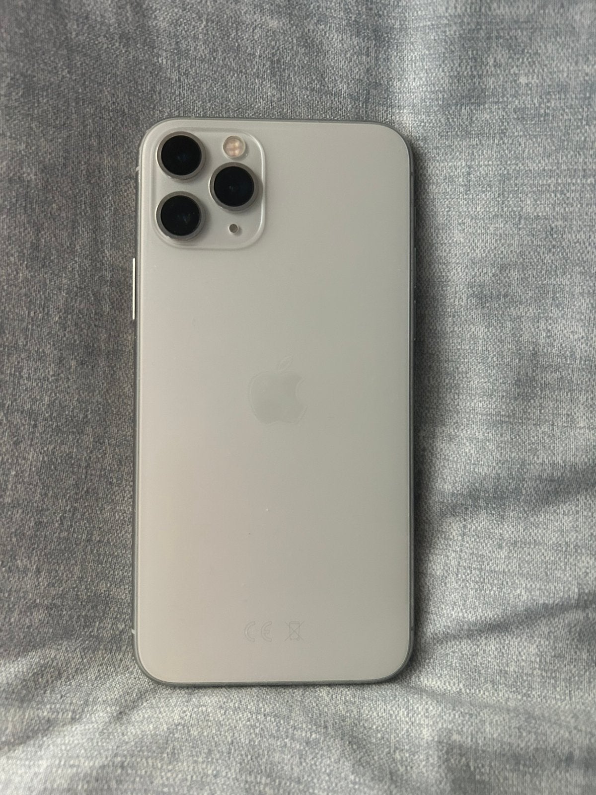 Apple iphone 11 pro zilver 256 GB, 256 GB, Gebruikt, Ophalen of Verzenden, 72 %