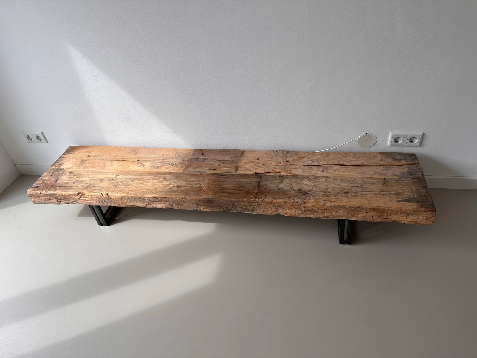 Robuust massief houten tv-meubel - 200 cm, Gebruikt, Ophalen of Verzenden, 200 cm of meer, Minder dan 100 cm