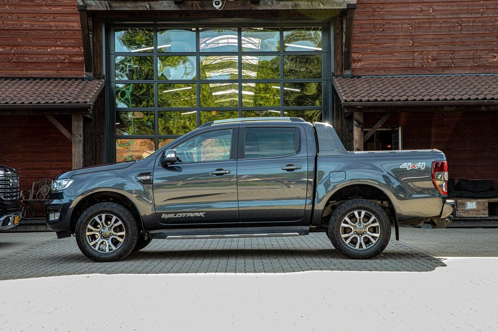 Ford Ranger 3.2 TDCi Wildtrak Supercab 1e eigenaar, Auto's, Ford, Automaat, Gebruikt, Euro 6, 11 km/l